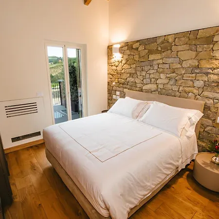 Farm stay Garesio Wine