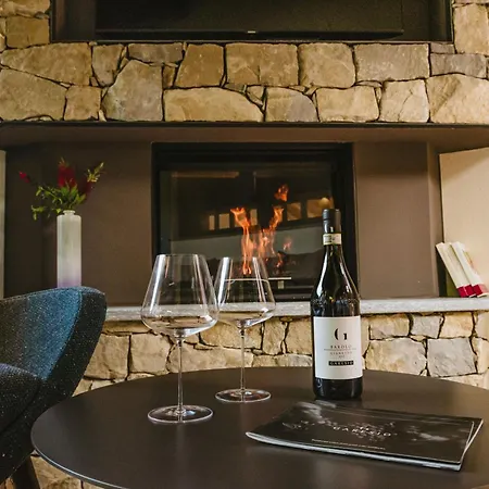 Garesio Wine Serralunga d'Alba