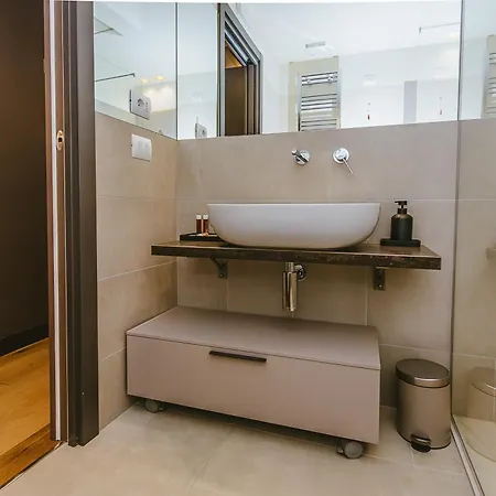 Alloggio per agriturismo Garesio Wine