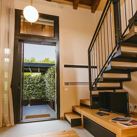 Alloggio per agriturismo Garesio Wine *