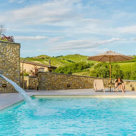 Garesio Wine Serralunga d'Alba