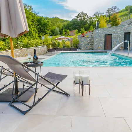 Garesio Wine * Serralunga d'Alba