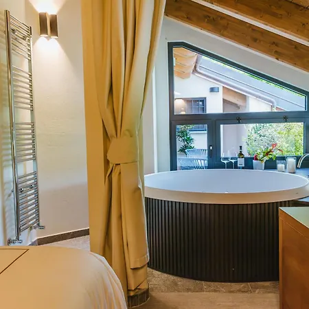 Garesio Wine * Serralunga d'Alba