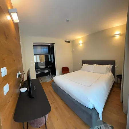 Garesio Wine Alloggio per agriturismo *