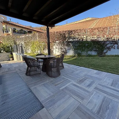 Garesio Wine * Serralunga d'Alba