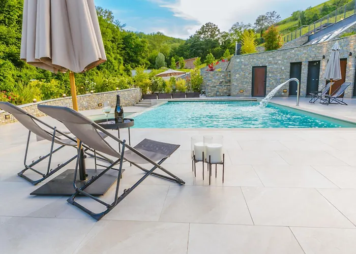 Garesio Wine * セッラルンガ・ダルバ